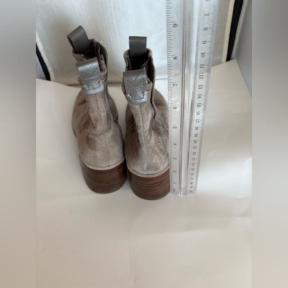 Mercedes Castillo Gray suede Leather Ankle Boots EU37 US7 - Picture 4 of 8